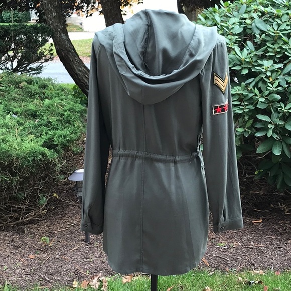 Last 1 ⬇️ 🆑 Army Green Utility Jacket w/Patches - Picture 5 of 5